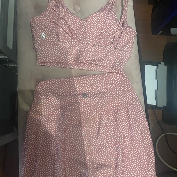 🌸BUFFBUNNY PINK Bossy Print/Pink Dalmatian🖤Small Monarch Bra & M Legging Set🌸 - Picture 8 of 13